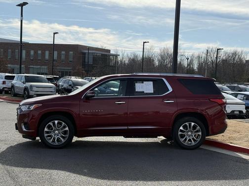 2021 Chevrolet Traverse Premier