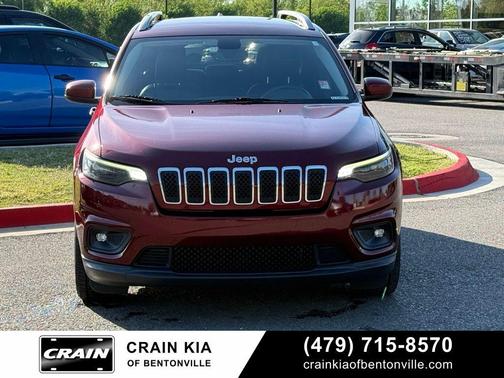 Velvet Red Pearlcoat 2019 Jeep Cherokee Latitude Plus