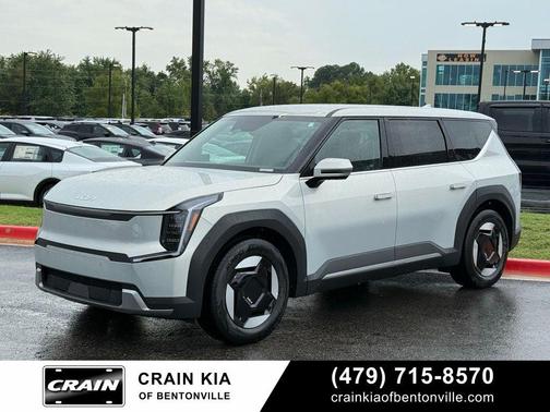 Ivory Silver 2026 Kia EV9 Light Short Range