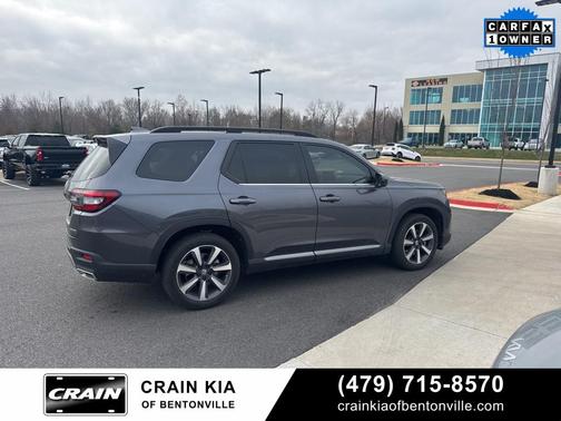 2025 Honda Pilot Touring 8-Passenger