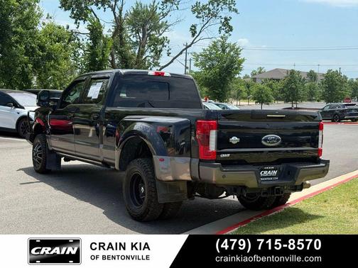 AGATE BLACK 2019 Ford F-350 King Ranch
