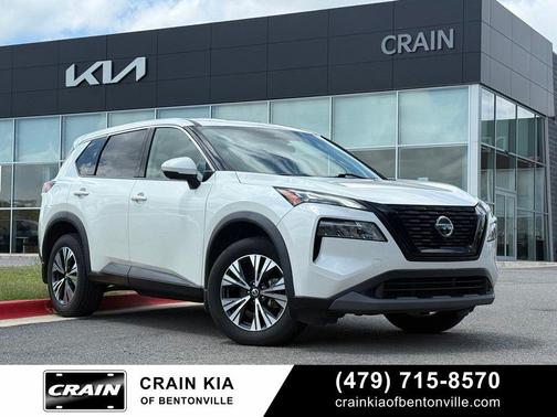 Pearl White Tricoat 2021 Nissan Rogue SV
