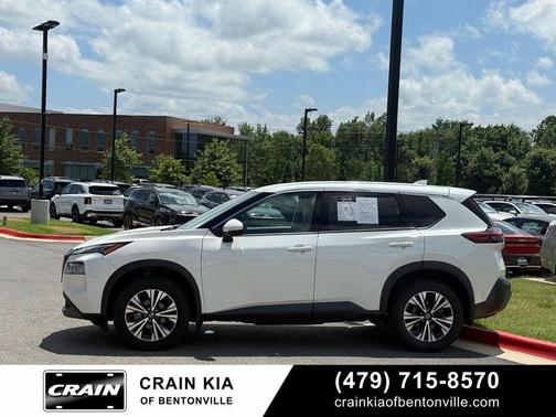 Pearl White Tricoat 2021 Nissan Rogue SV