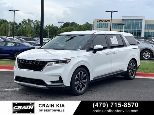 2024 Kia Carnival EX