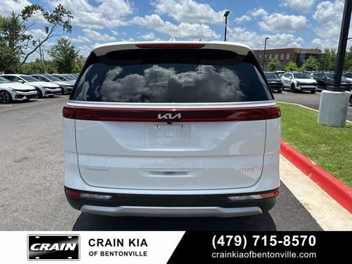 2024 Kia Carnival EX