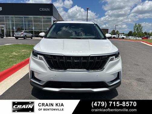 2024 Kia Carnival EX