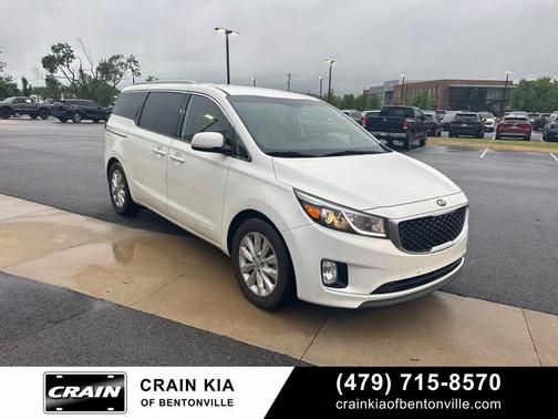 Snow White Pearl 2016 Kia Sedona EX