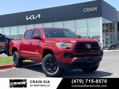 2017 Toyota Tacoma SR
