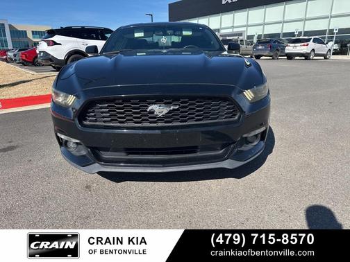 2016 Ford Mustang V6