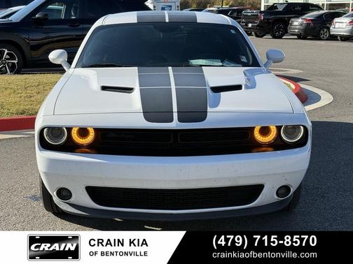 2020 Dodge Challenger SXT