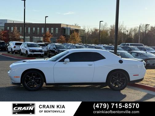 2020 Dodge Challenger SXT