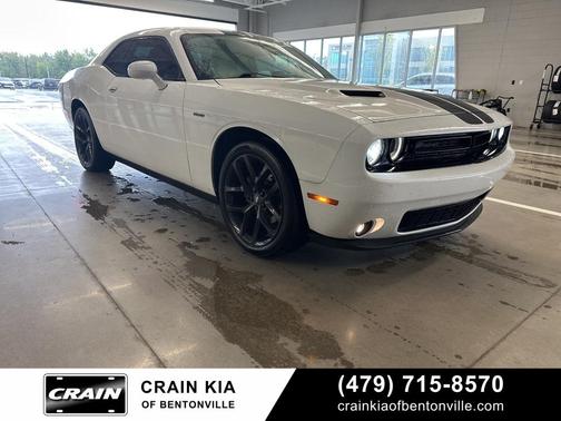 2020 Dodge Challenger SXT
