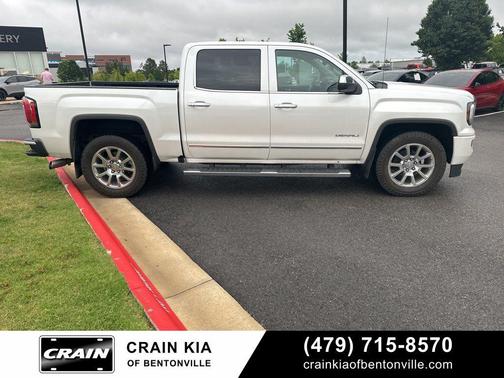 White Frost Tricoat 2018 GMC Sierra 1500 Denali