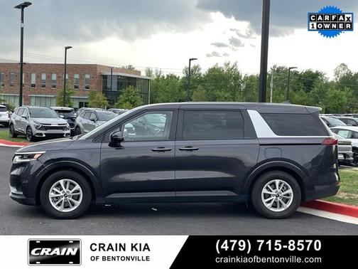 2024 Kia Carnival LX