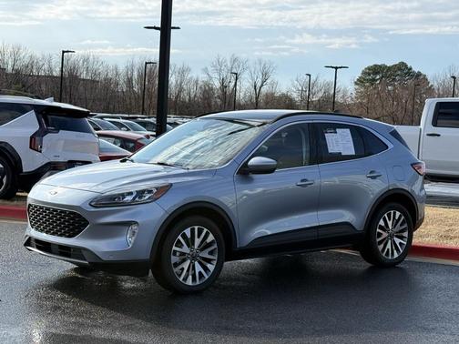 2022 Ford Escape Titanium