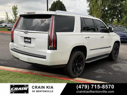 2020 Cadillac Escalade Luxury