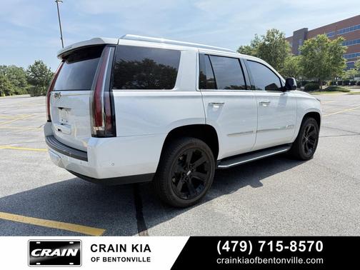 2020 Cadillac Escalade Luxury
