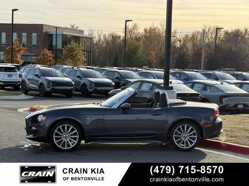 2017 FIAT 124 Spider Base