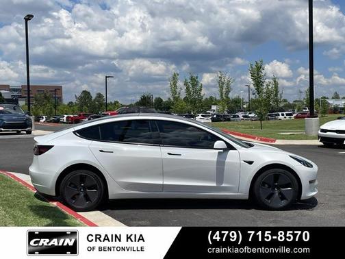 2021 Tesla Model 3 Standard Range Plus