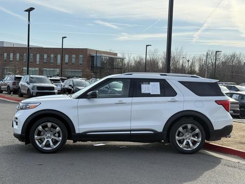 2020 Ford Explorer Platinum