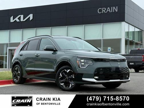 Cityscape Green 2026 Kia Niro EV Wave