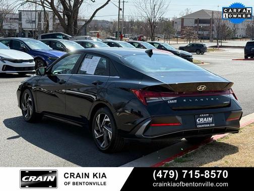 2024 Hyundai ELANTRA Limited