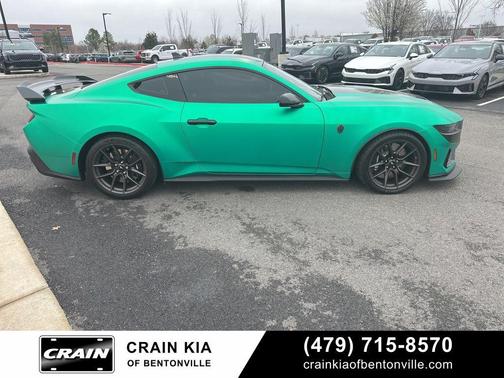 2024 Ford Mustang Dark Horse Fastback