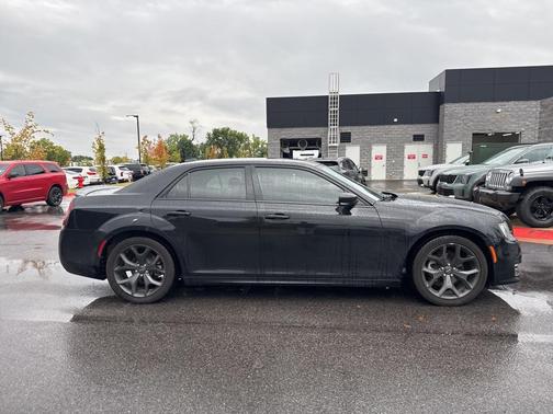 2021 Chrysler 300 S