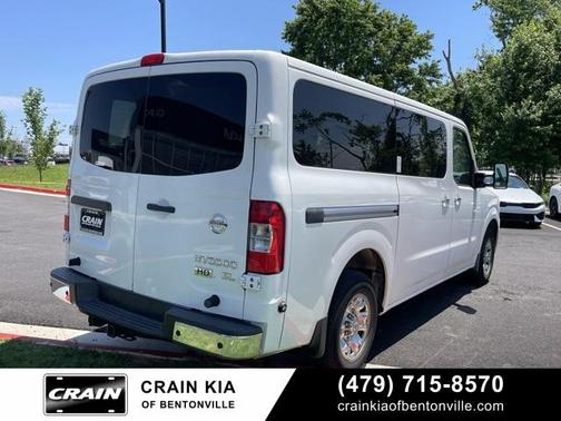 2015 Nissan NV Passenger NV3500 HD SL V8