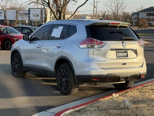 2015 Nissan Rogue S