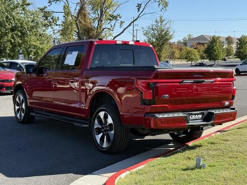 2022 Ford F-150 Lightning Platinum