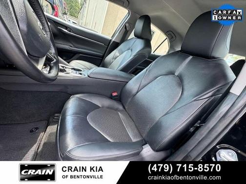2022 Toyota Camry Hybrid XLE