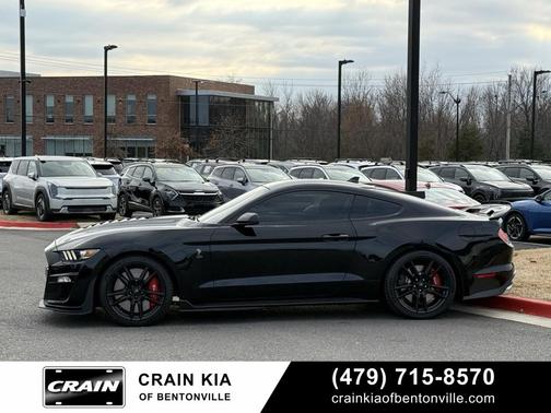 2020 Ford Shelby GT500 Base