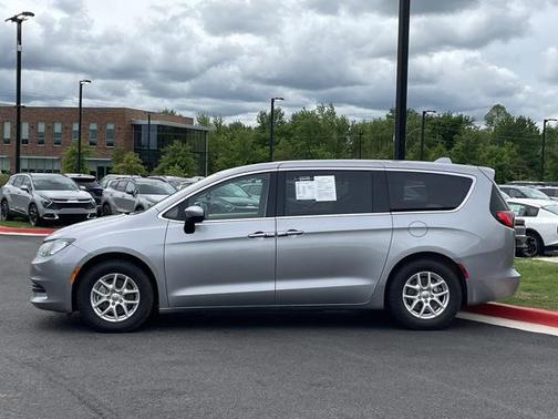 2017 Chrysler Pacifica Touring