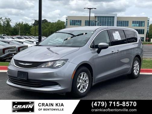 2017 Chrysler Pacifica Touring