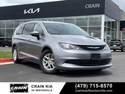 2017 Chrysler Pacifica Touring