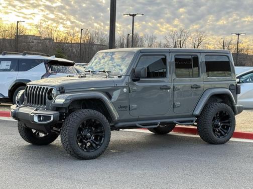 2019 Jeep Wrangler Unlimited Sahara