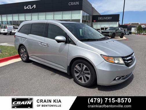 Alabaster Silver Metallic 2015 Honda Odyssey Touring