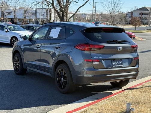 2019 Hyundai TUCSON SE