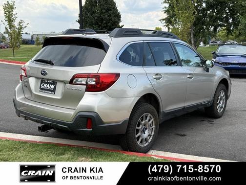 2018 Subaru Outback 2.5i Premium