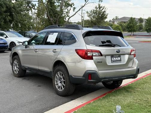 2018 Subaru Outback 2.5i Premium