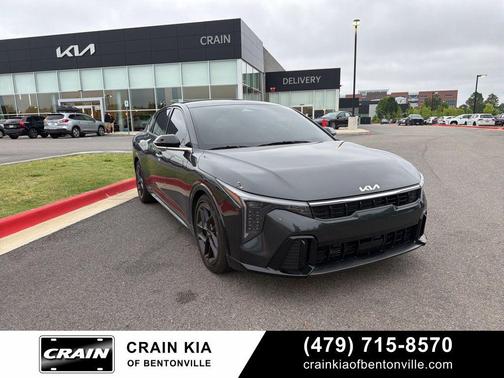 Interstellar Gray 2025 Kia K4 GT-Line Turbo