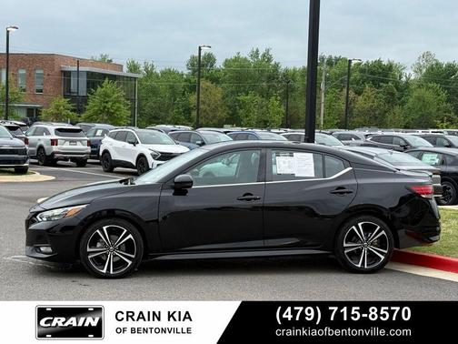 Super Black 2022 Nissan Sentra SR