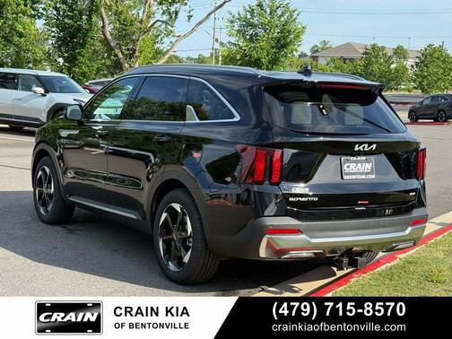 Aurora Black Pearl 2026 Kia Sorento Hybrid EX