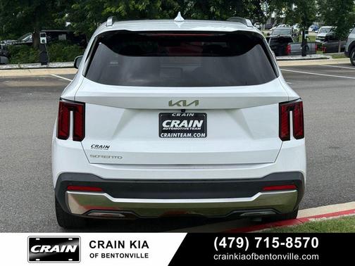 Glacial White Pearl 2025 Kia Sorento SX