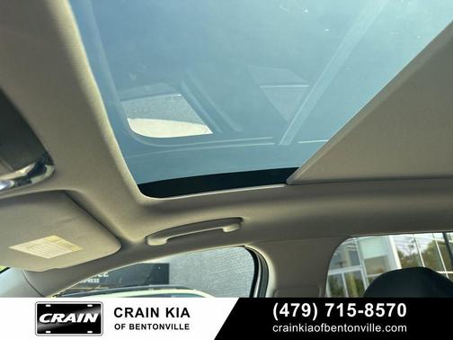Glacial White Pearl 2025 Kia Sorento SX