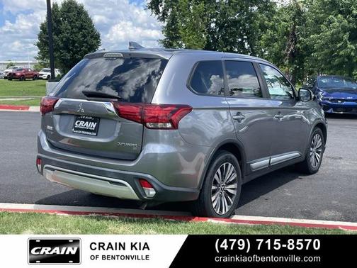 2019 Mitsubishi Outlander SE