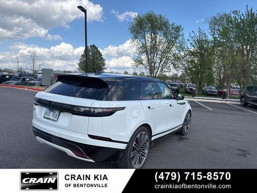 Fuji White 2024 Land Rover Range Rover Velar P250 SE R-Dynamic