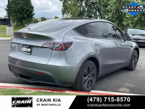 2024 Tesla Model Y Long Range Dual Motor All-Wheel Drive