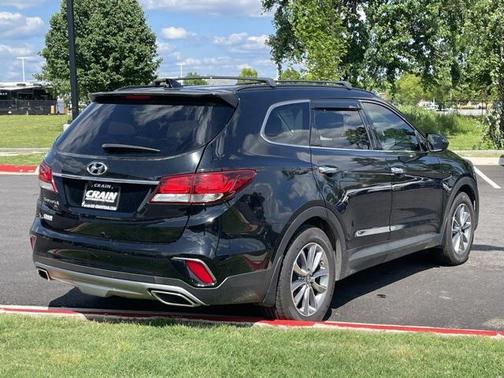 2019 Hyundai Santa Fe XL SE